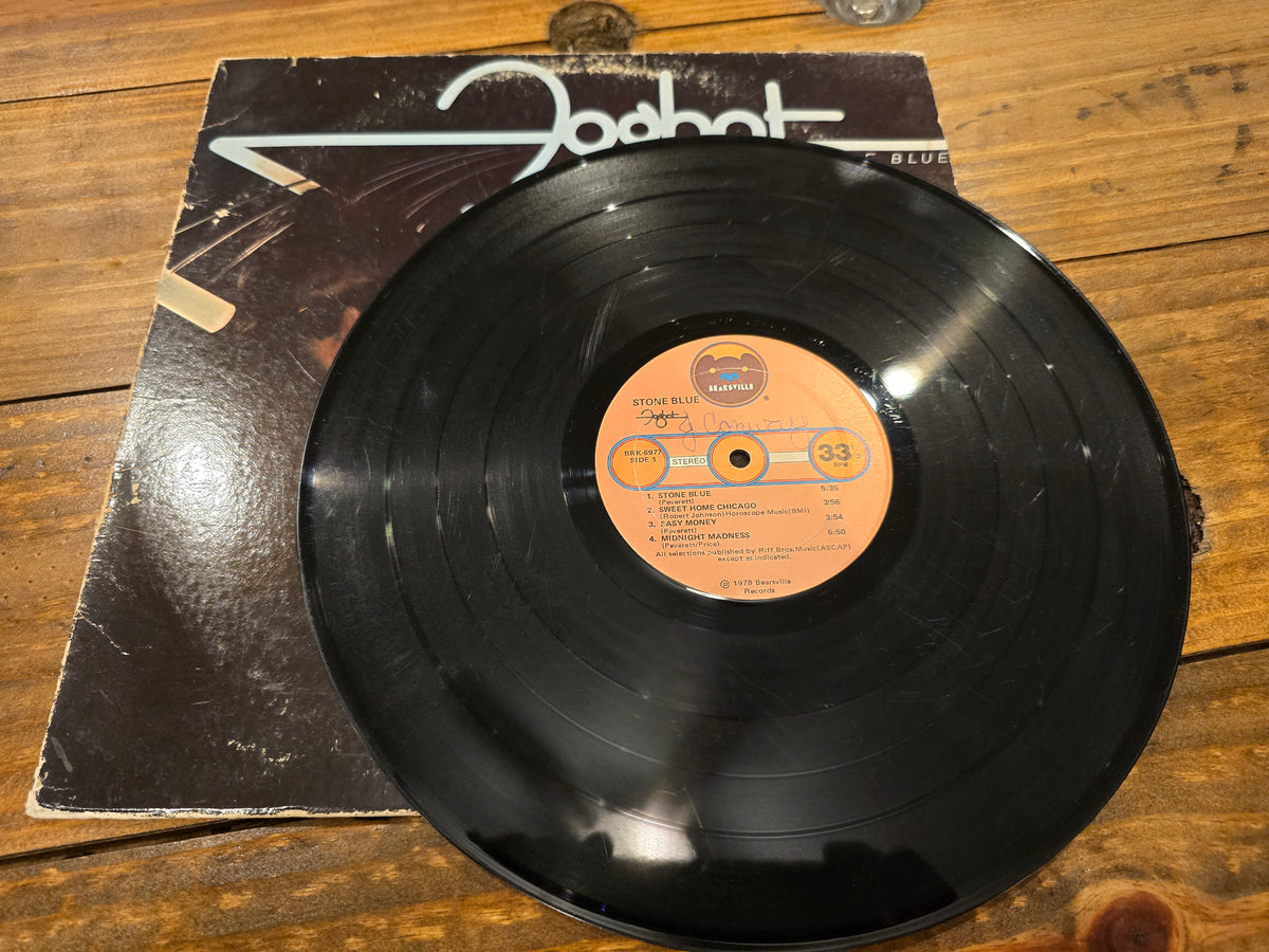 Foghat – Stone Blue (1978, LP, Bearsville Records, BRK-6877)