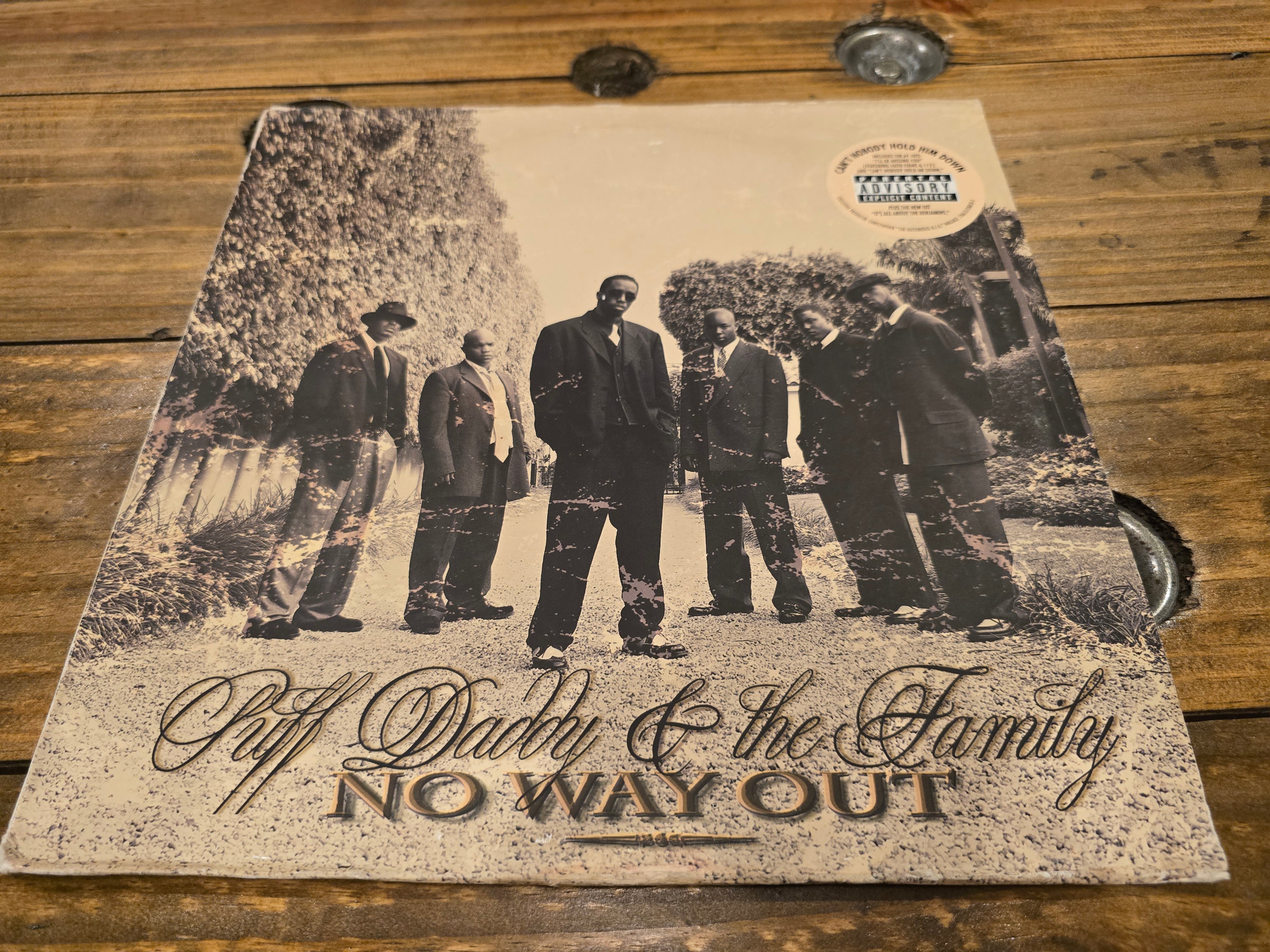 Puff Daddy & The Family – No Way Out (1997, 2xLP, Bad Boy Records, 78612-73012-1)