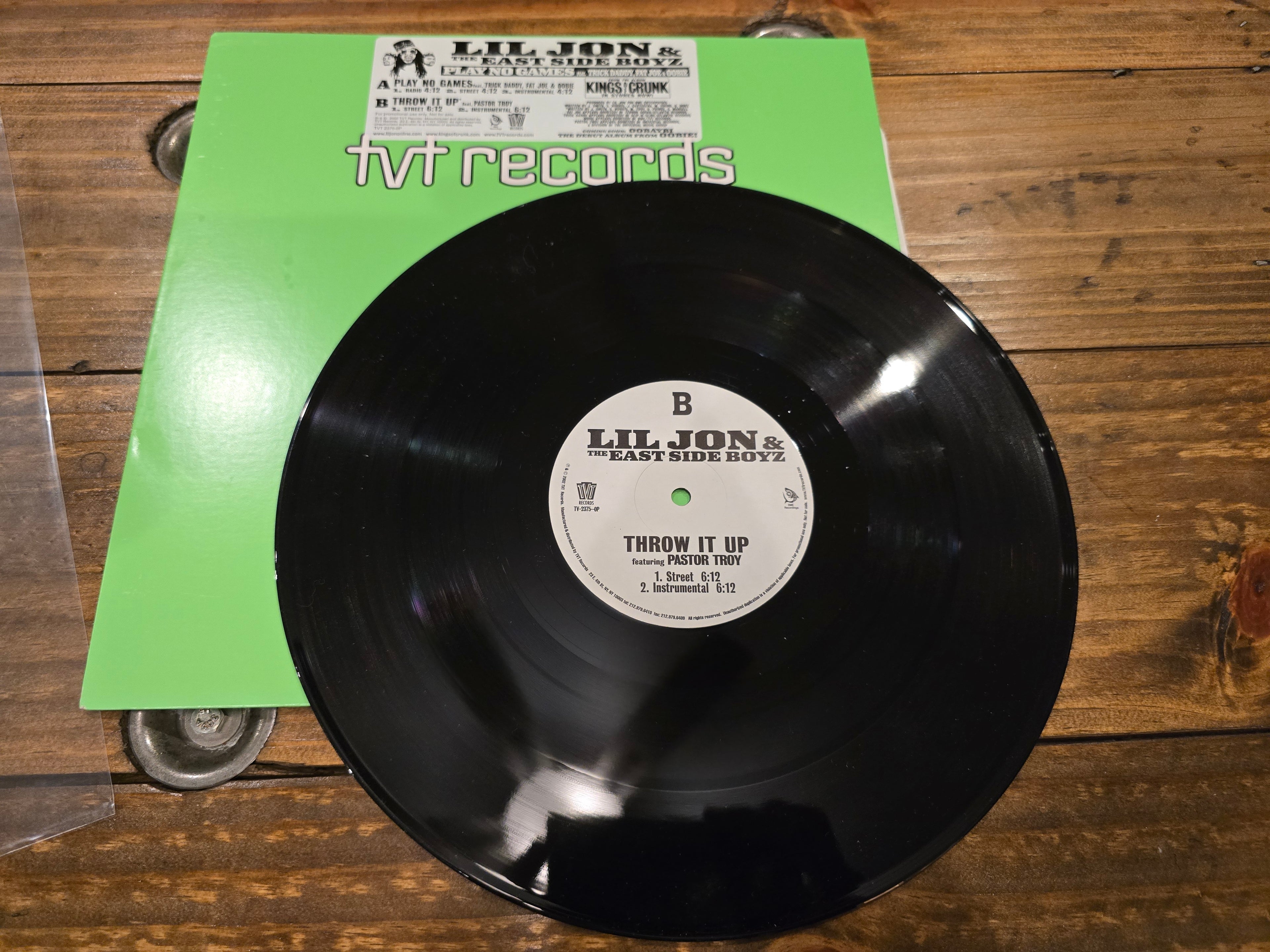 Lil Jon & The East Side Boyz – Throw It Up (Promo 12" Single, TVT Records, TV-2375-OP)