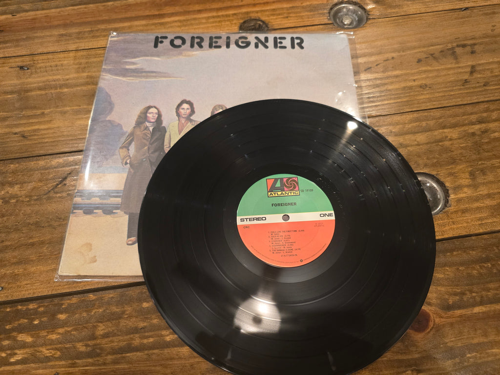 Foreigner – Foreigner (1977, LP, Atlantic Records, SD-19109)