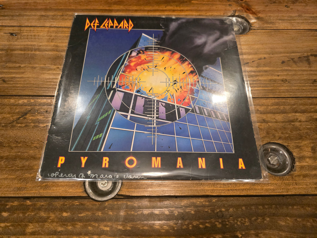 Def Leppard – Pyromania (1983, LP, Mercury Records, 422810-M-1)