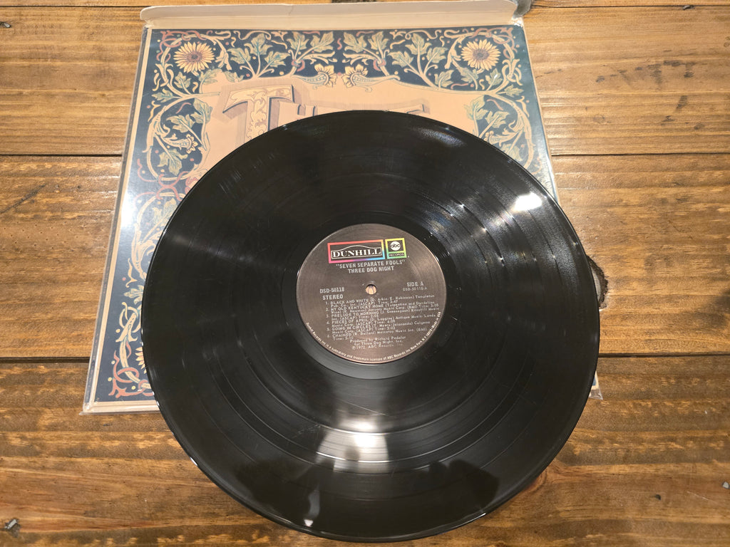 Three Dog Night – Naturally (1970, LP, Dunhill Records, DSD-50118)