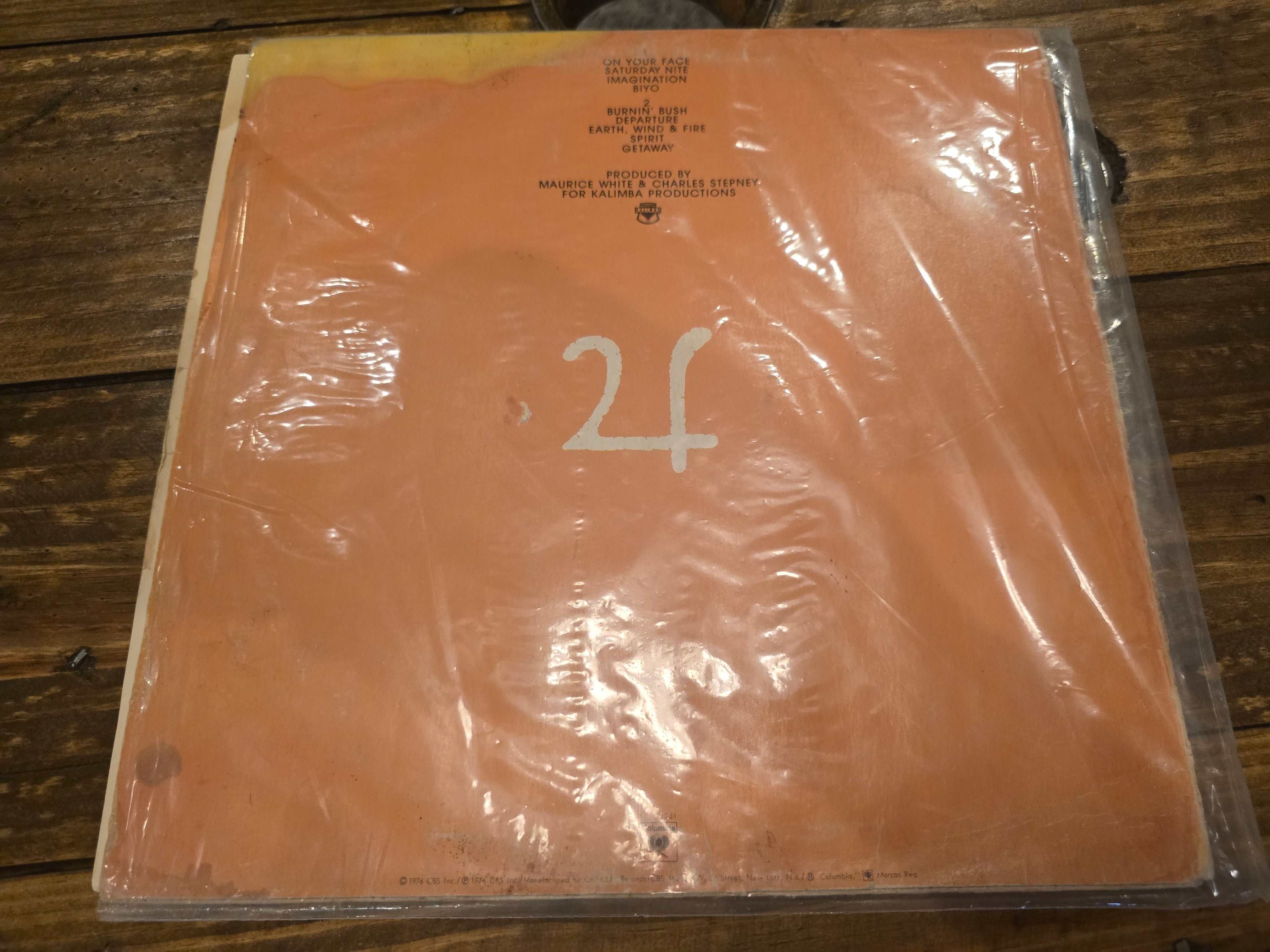 Earth, Wind & Fire – Spirit (1976, LP, Columbia Records, PC-34241)