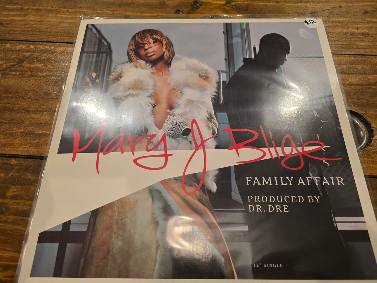 Mary J. Blige – Family Affair (12" Single, MCA Records, 088 155 859-1)