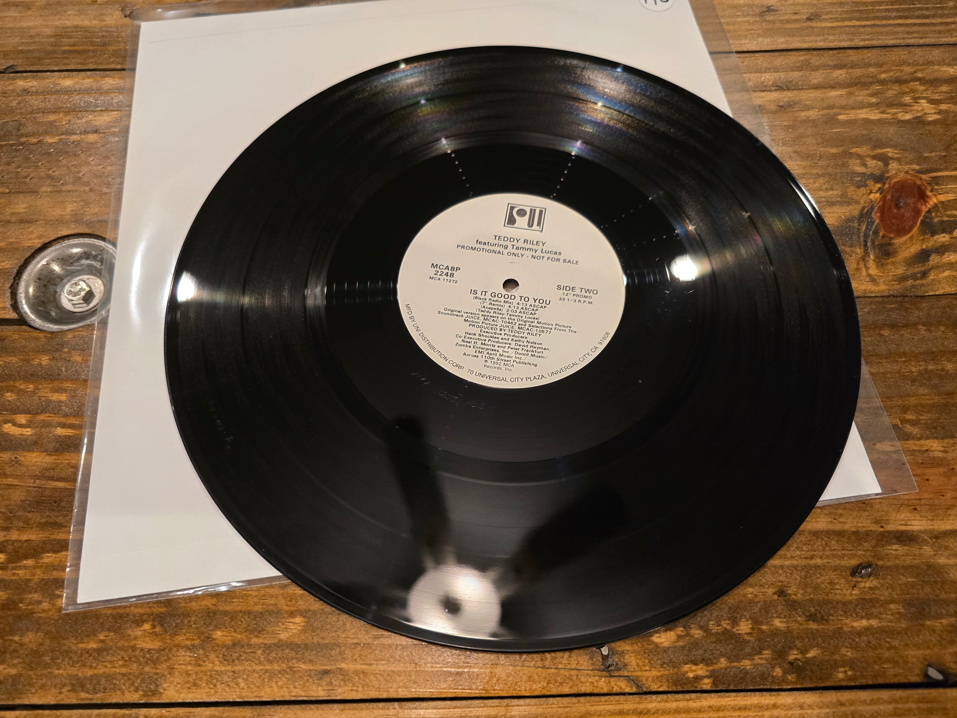 Teddy Riley featuring Tammy Lucas – Is It Good to You (12" Single, MCA Records, MCA8P)