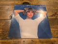 Olivia Newton-John - Don't Stop Believin' (MCA-2223)