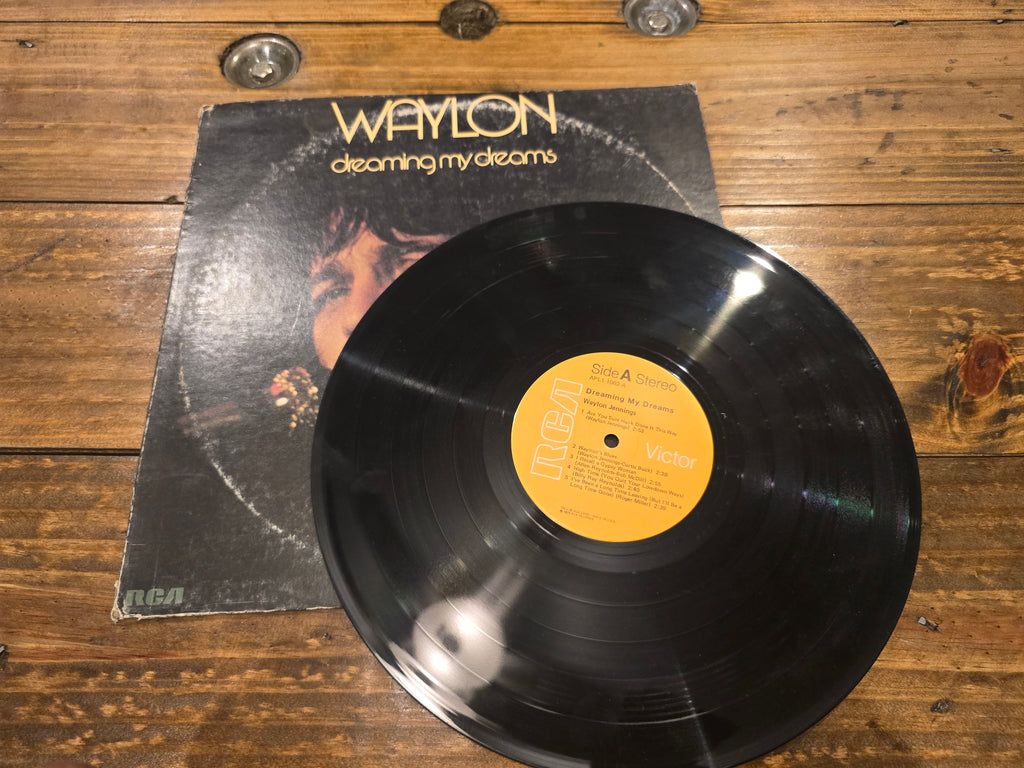 Waylon Jennings - Dreaming My Dreams (APL1-1062)