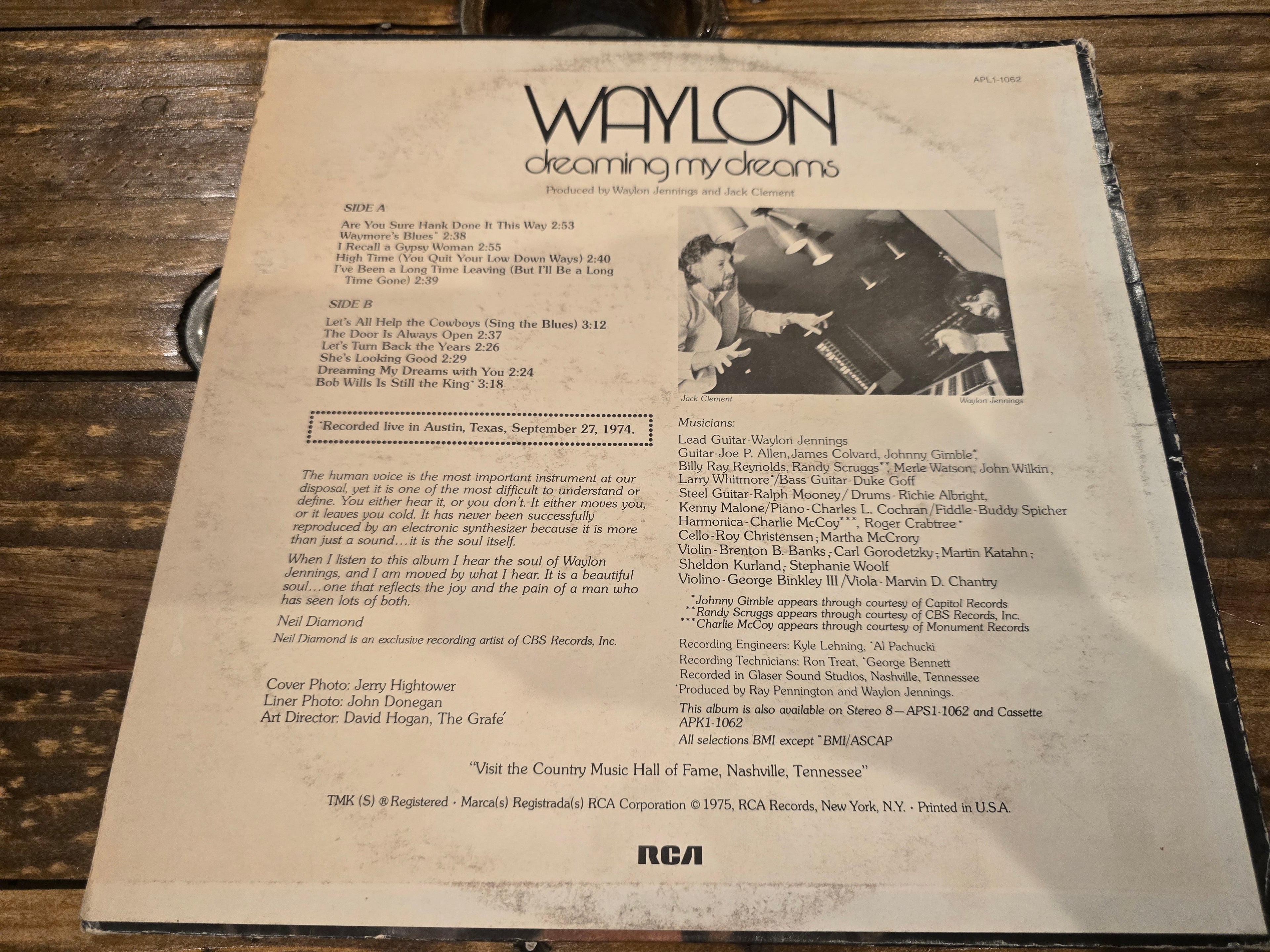 Waylon Jennings - Dreaming My Dreams (APL1-1062)