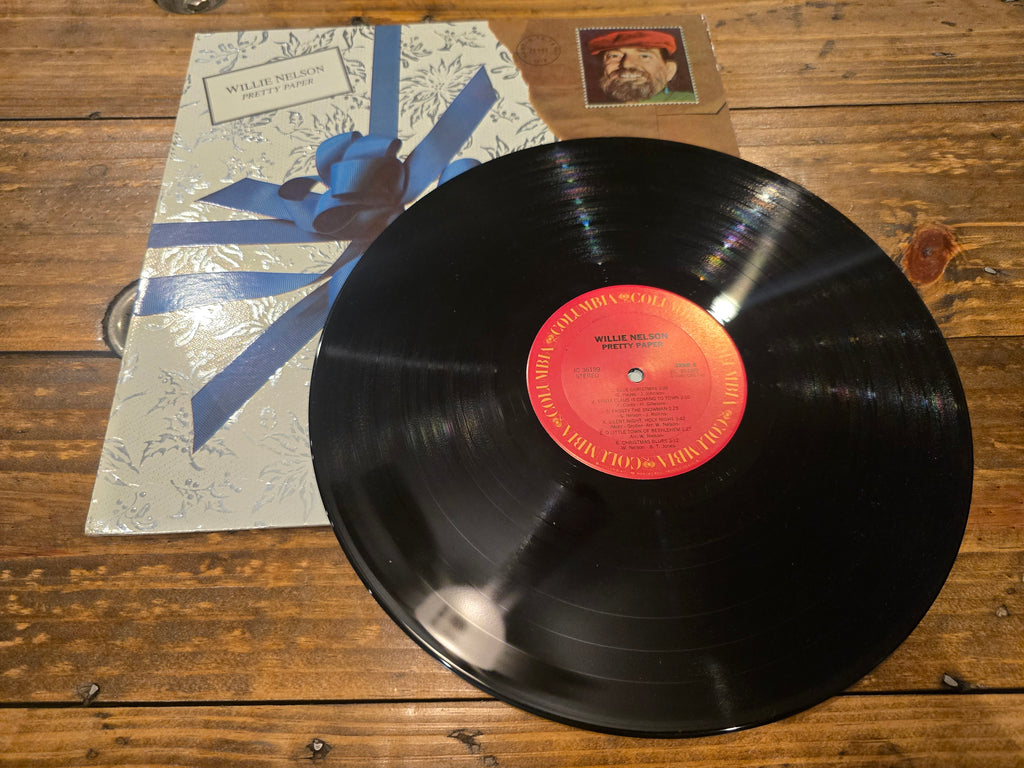Willie Nelson - Pretty Paper (JC 36189)