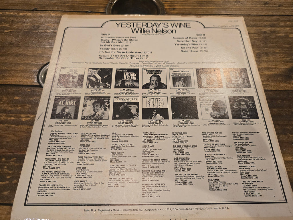 Willie Nelson - Yesterday's Wine (ANL1-1102)