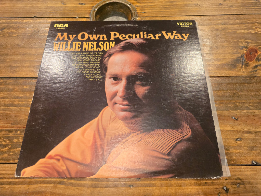 Willie Nelson - My Own Peculiar Way (LSP-4111)