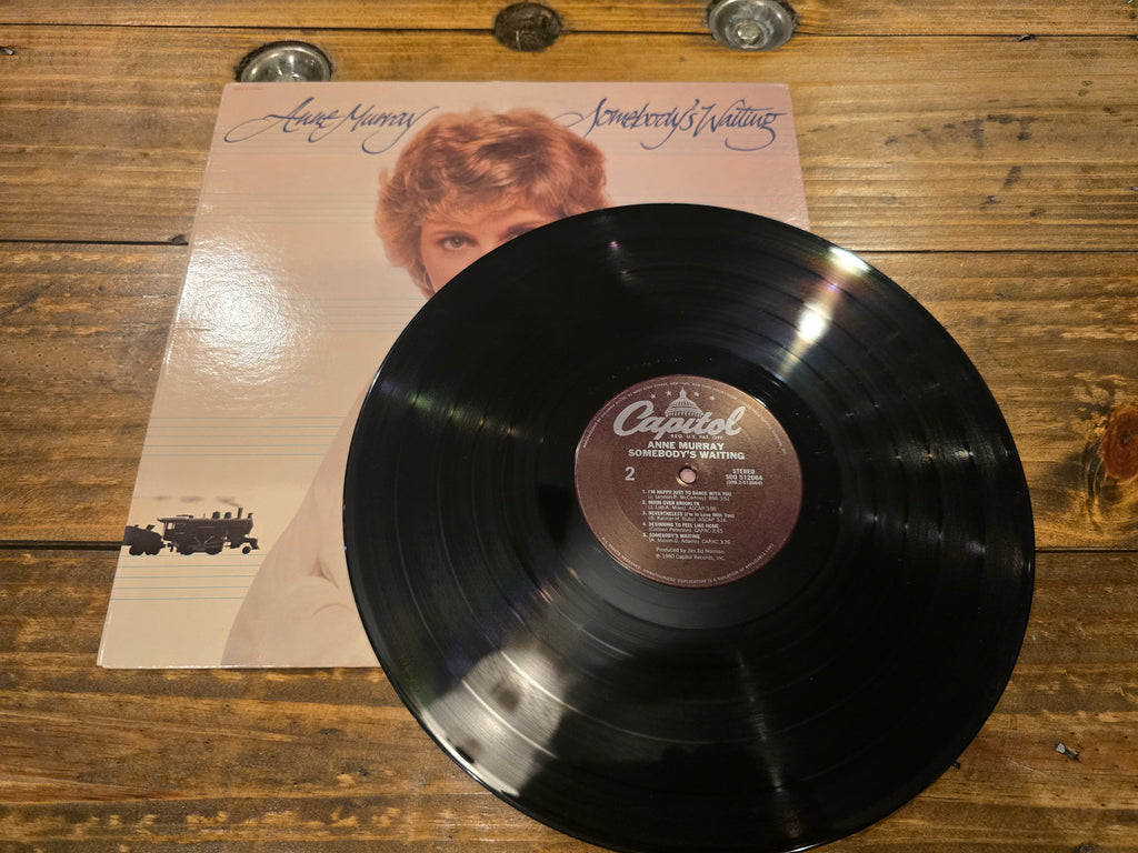 Anne Murray - Somebody's Waiting (SOO-512064)