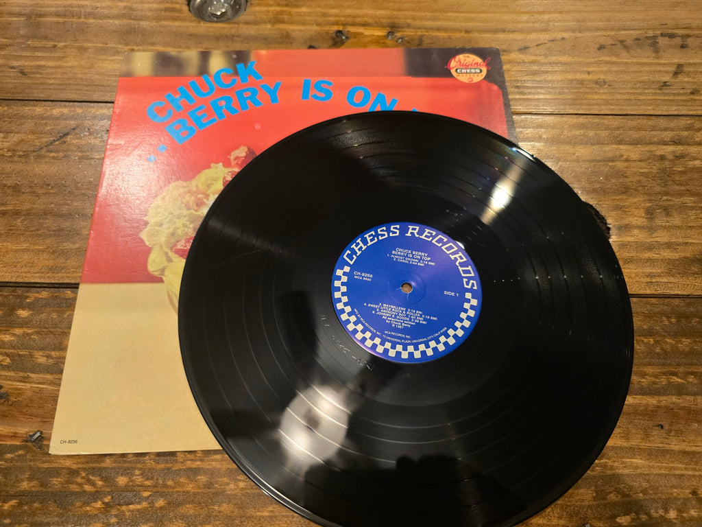 Chuck Berry – Berry Is on Top (CH-9256) ROCK AND ROLL/BLUES CATEGORY
