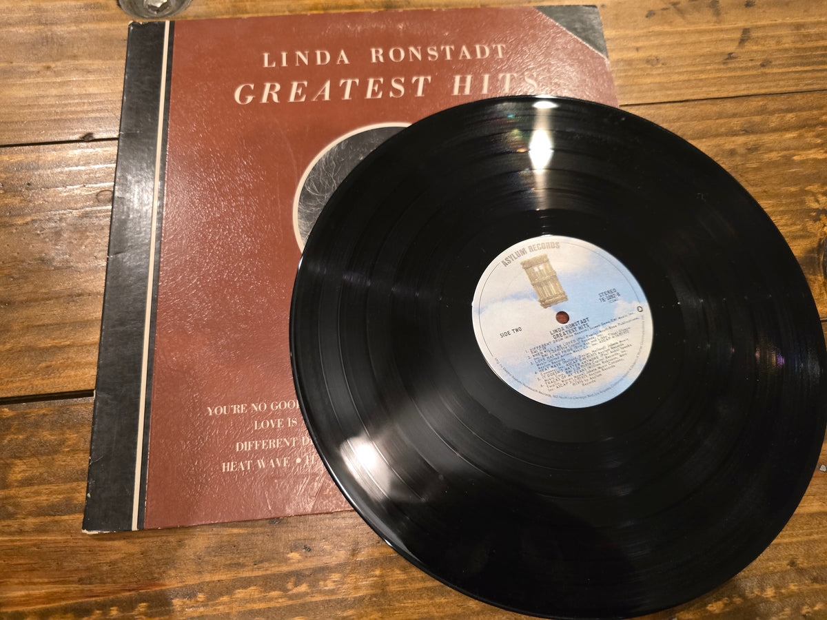Linda Ronstadt – Greatest Hits (1976, 7E-1092)