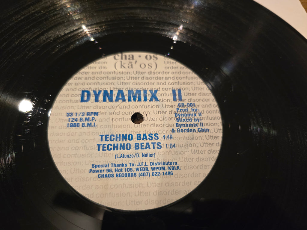 Dynamix II – Techno Bass / Feel the Bass (Original US 12", Crispy Records CR-001, Misprint White Sticker Variant)