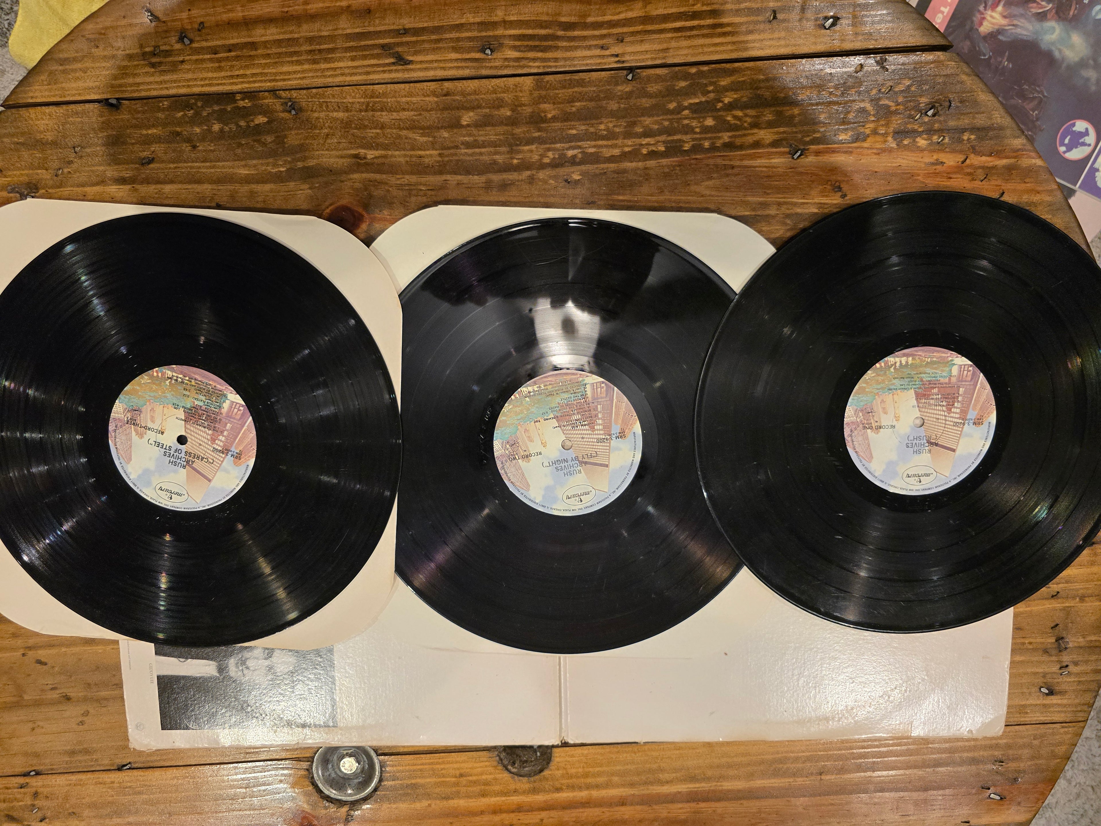Rush – Archives (Original US 3-LP Box Set, Mercury SRM-3-9200, Masterdisk)