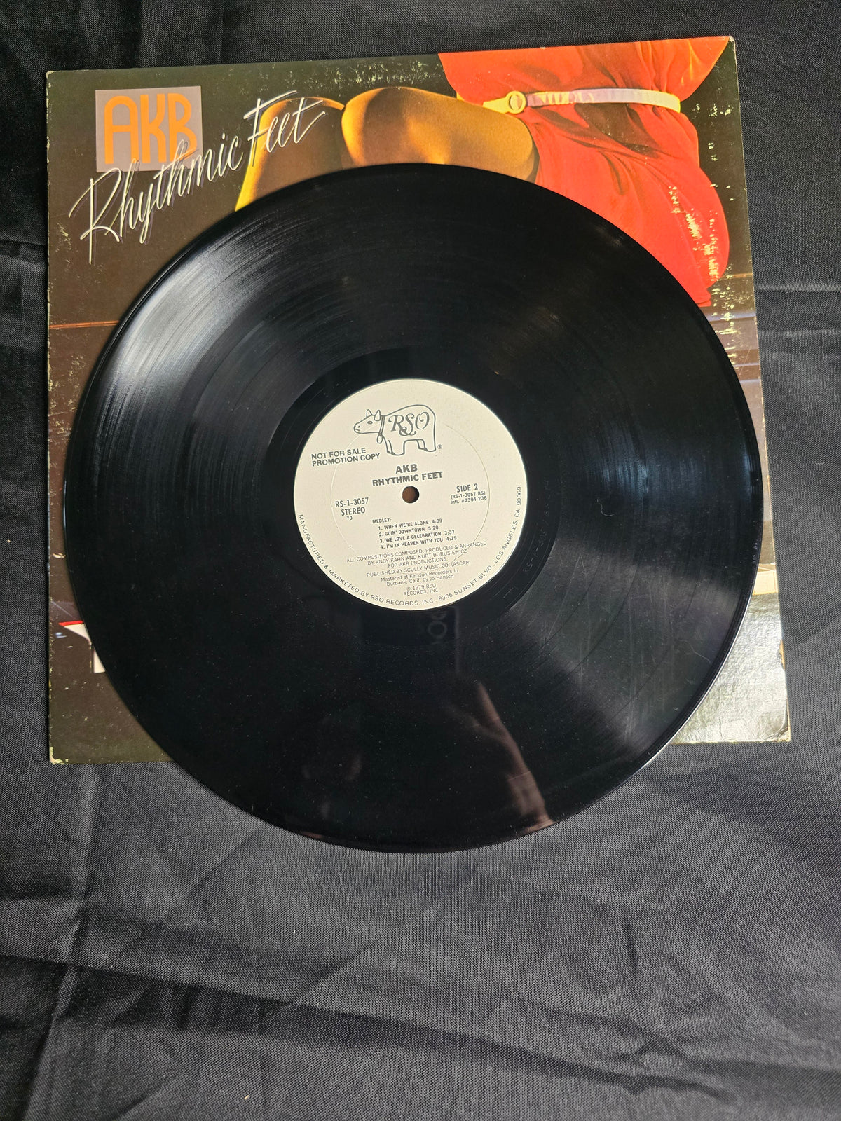 AKB – Rhythmic Feet (RS1-3057)