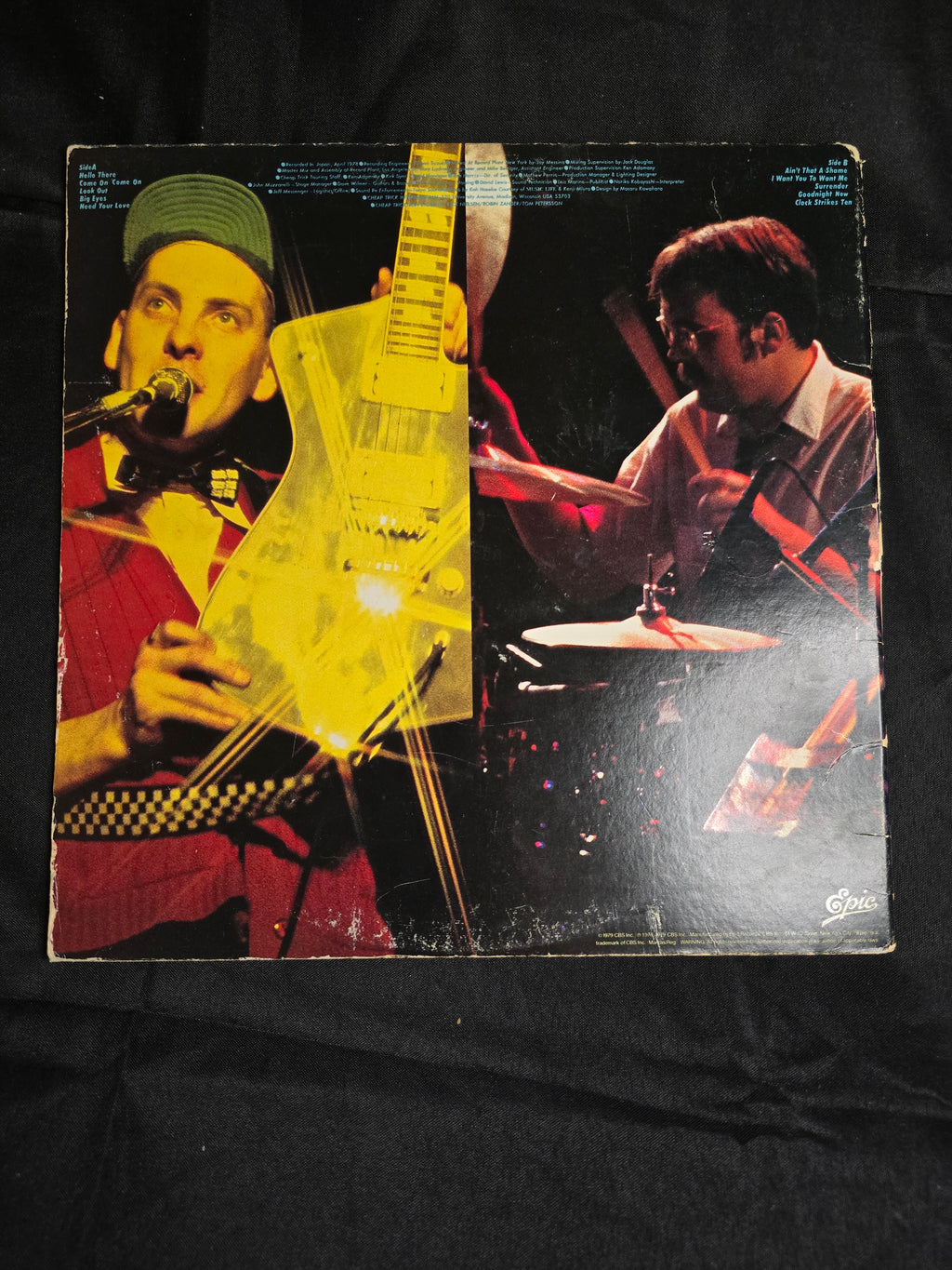 Cheap Trick – At Budokan (FE 35795)