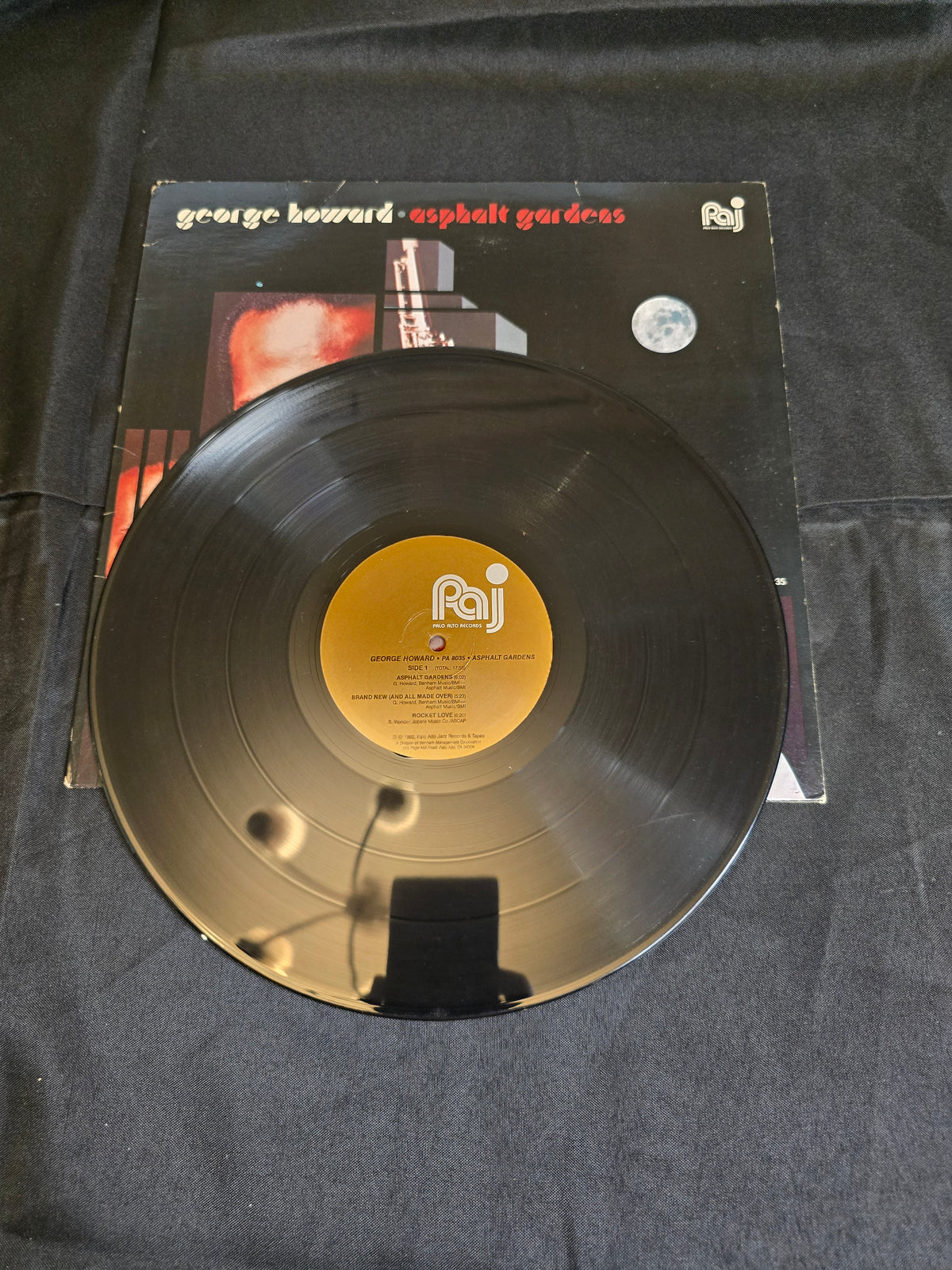 George Howard - Asphalt Gardens (PA-8035)
