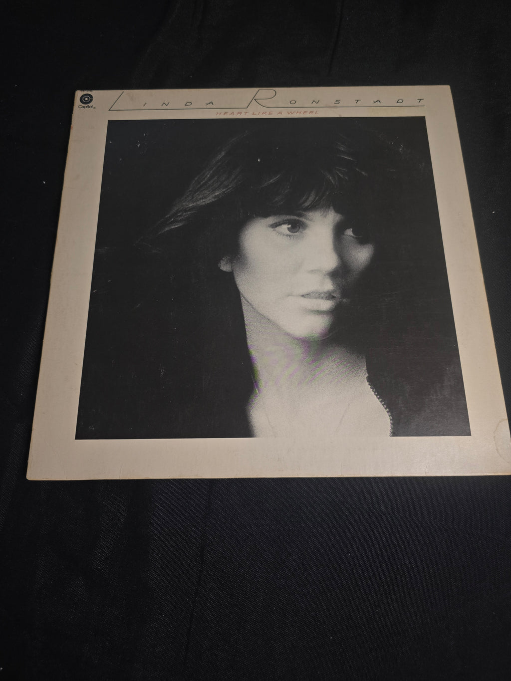 Linda Ronstadt - Heart Like a Wheel (ST-11358)