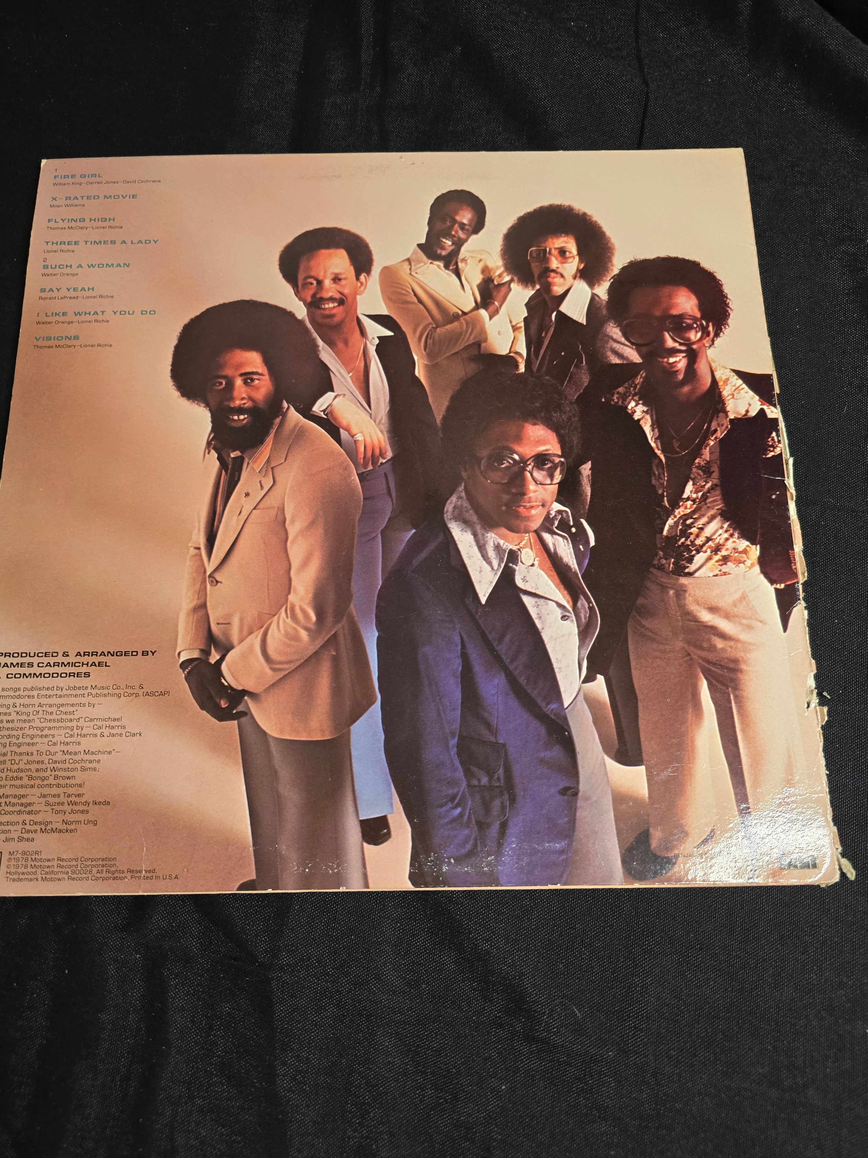 Commodores - Natural High (M7-902R1)