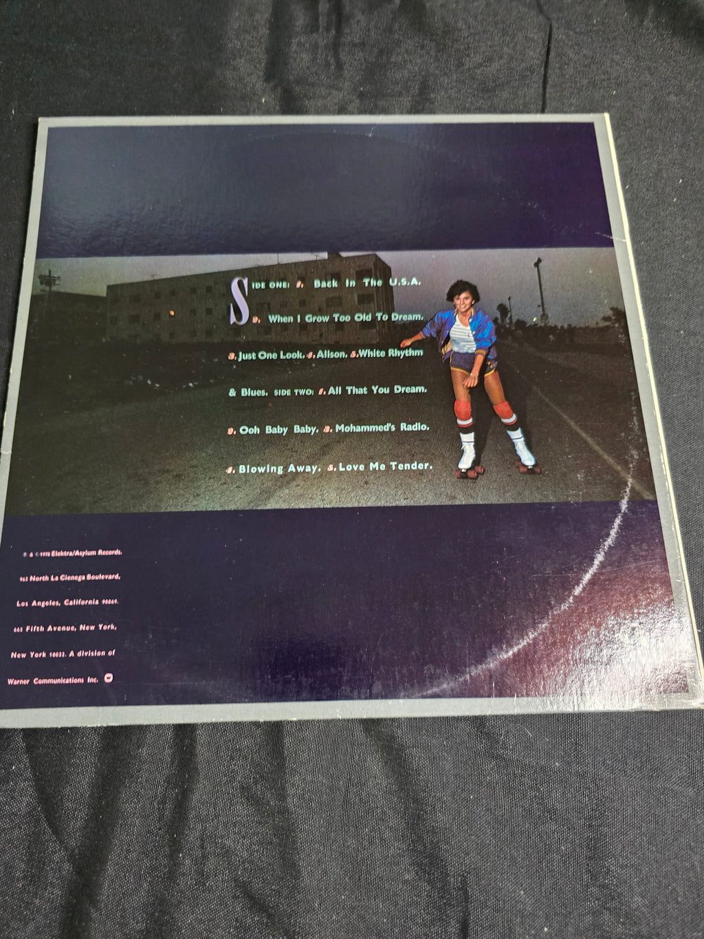 Linda Ronstadt - Living in the USA (6E-155)