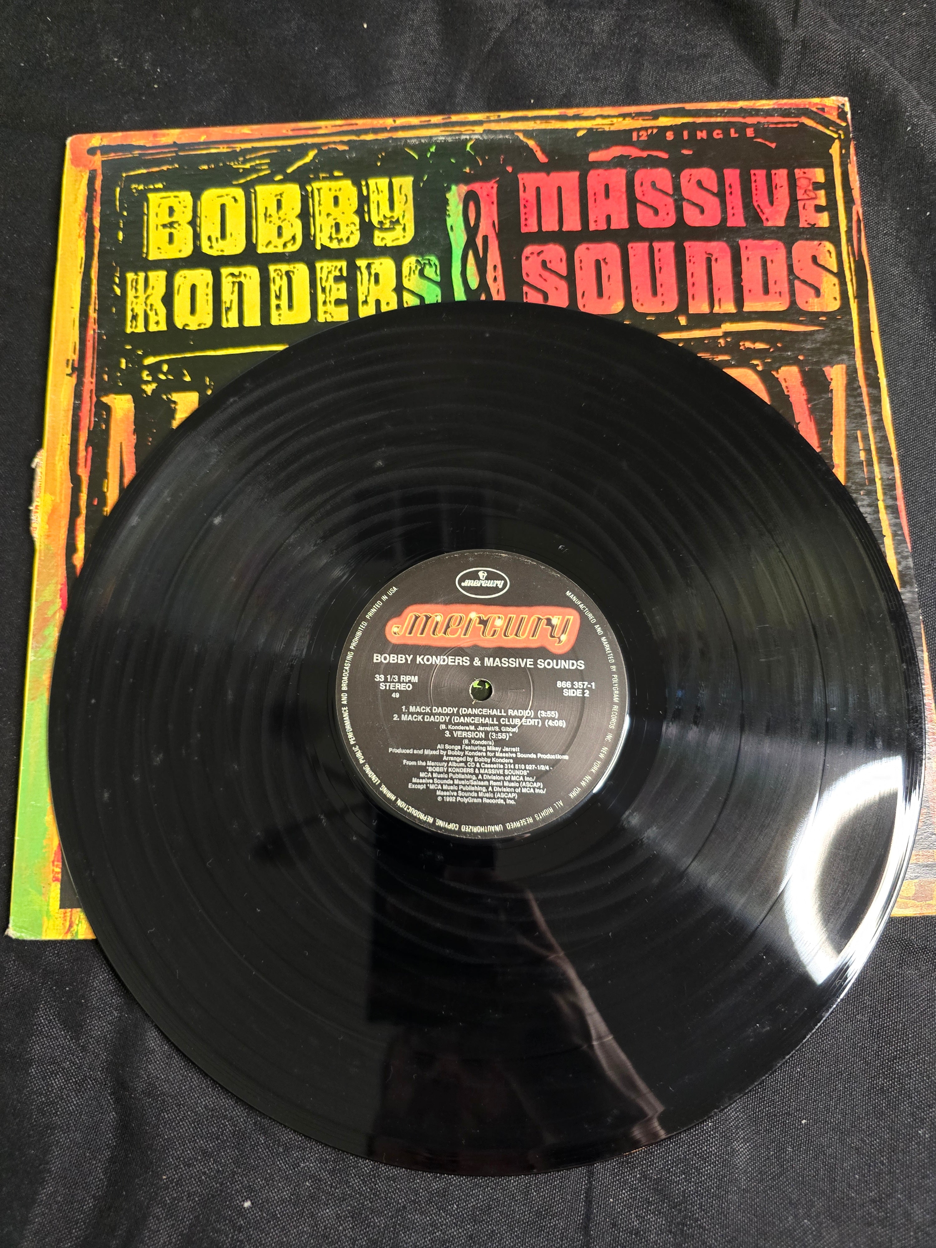 Bobby Konders & Massive Sounds - Mack Daddy (866-357-1)