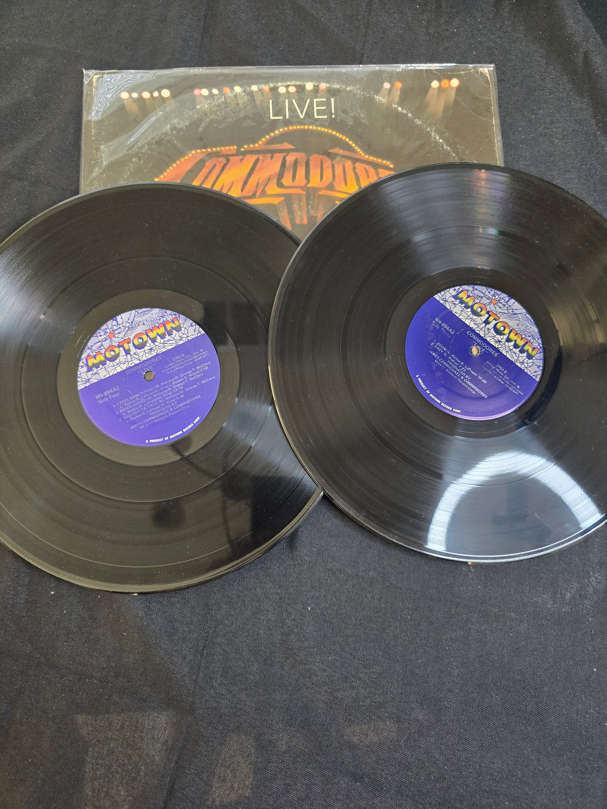 Commodores - Commodores Live! (M9-894S2)