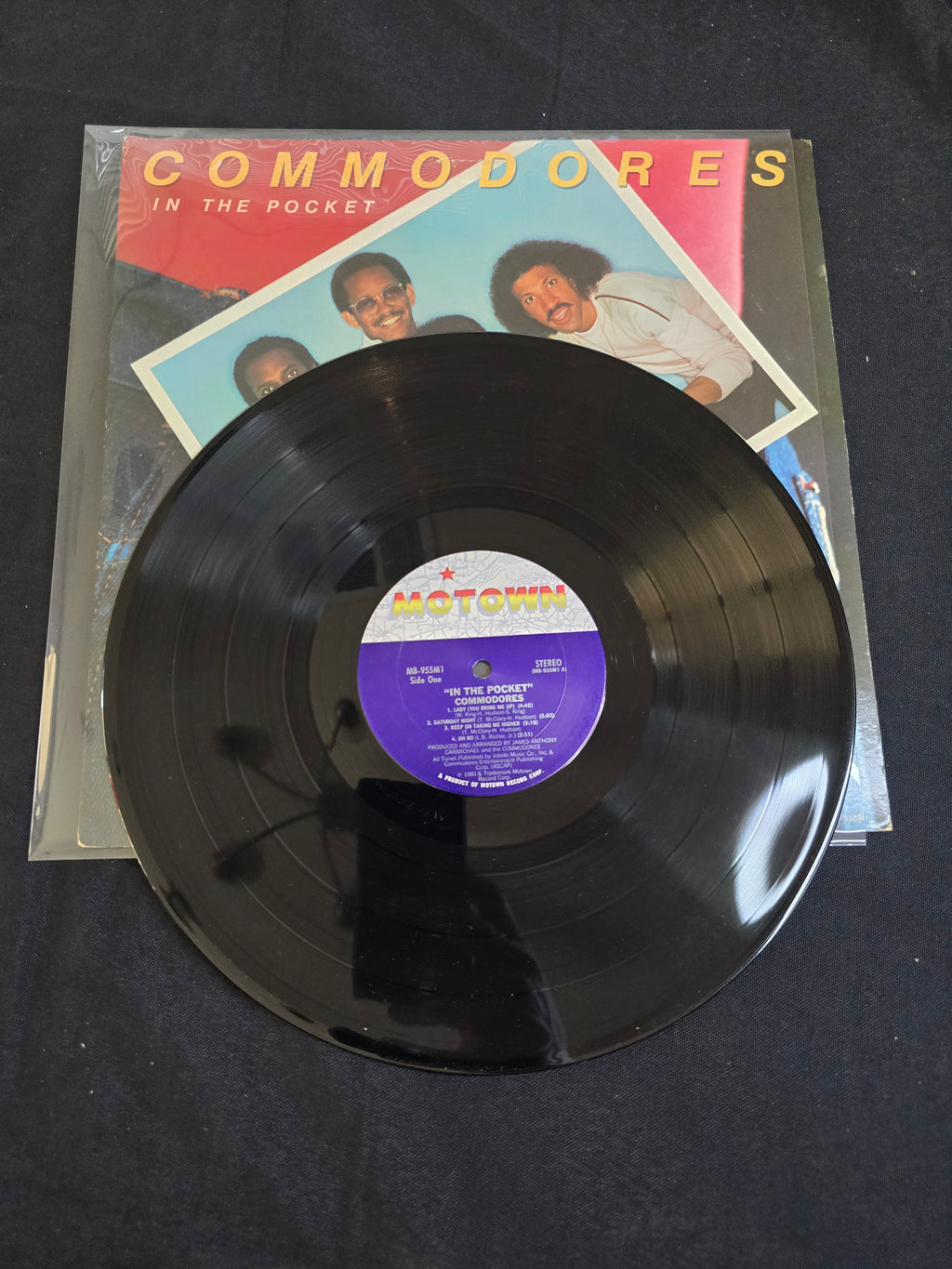 Commodores - In the Pocket (M8-955M1)