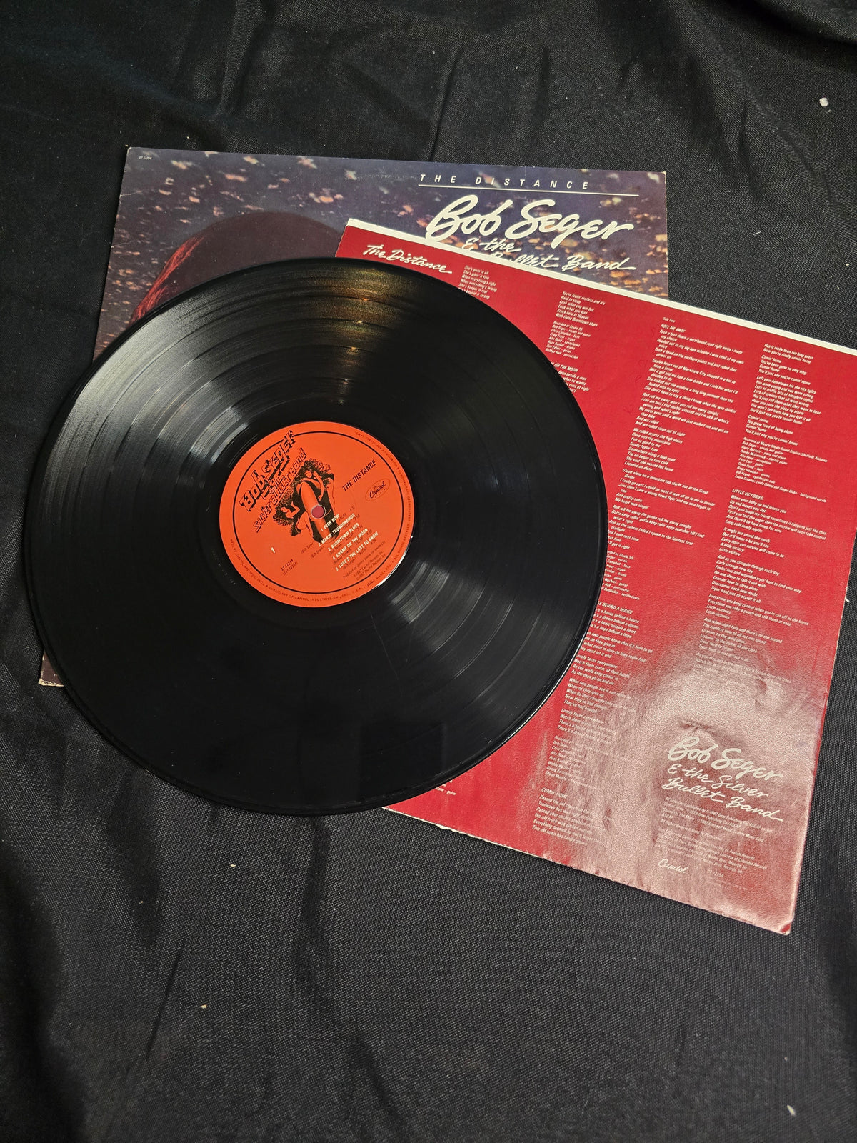 Bob Seger & The Silver Bullet Band - The Distance (ST-12254)