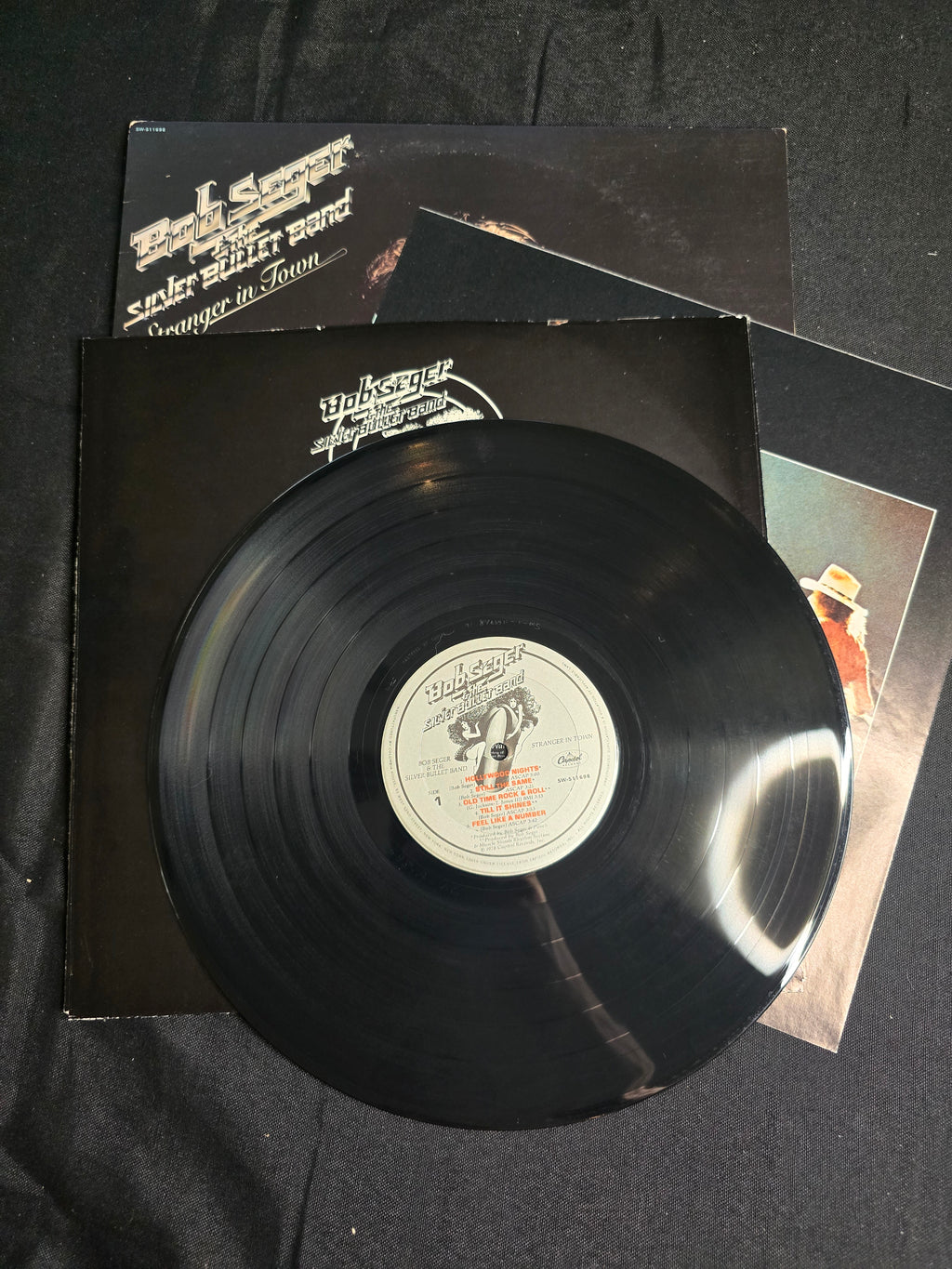 Bob Seger & The Silver Bullet Band - Stranger in Town (SW-511698)