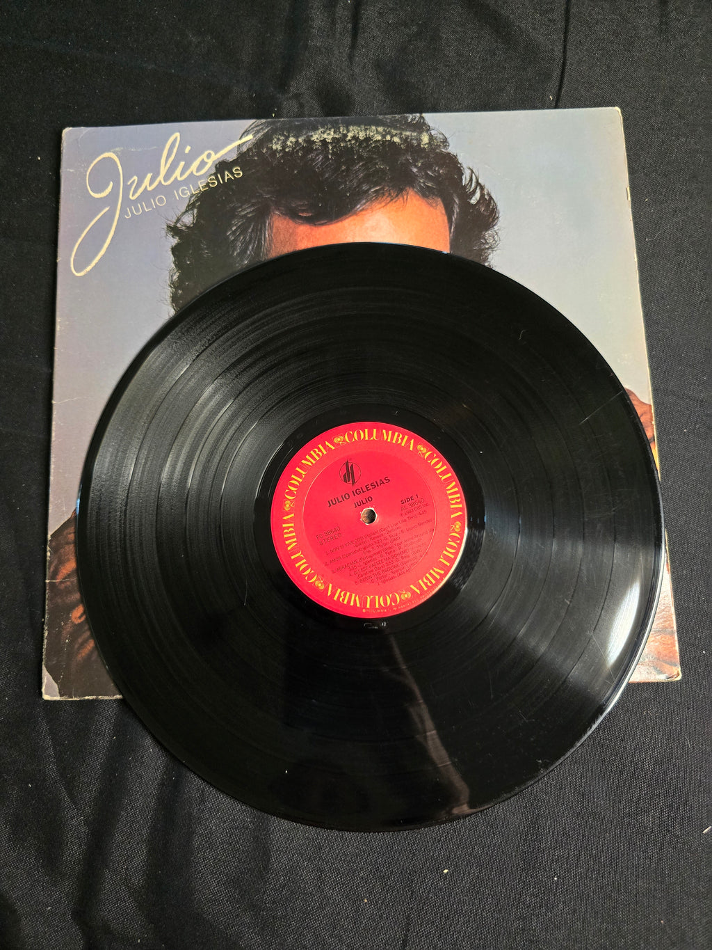 Julio Iglesias - Julio (AL-38640)