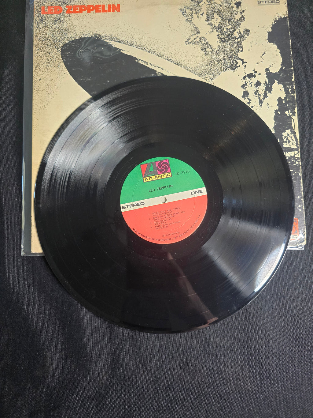 Led Zeppelin - Led Zeppelin (ST-A-681461-A)