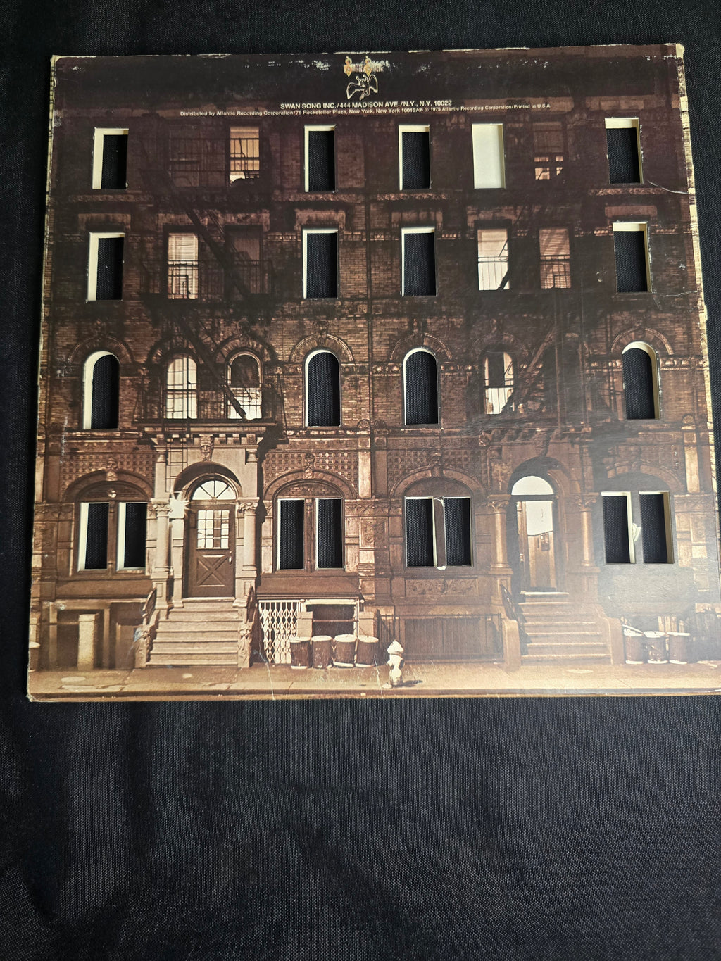 Led Zeppelin - Physical Graffiti (SS2-200)
