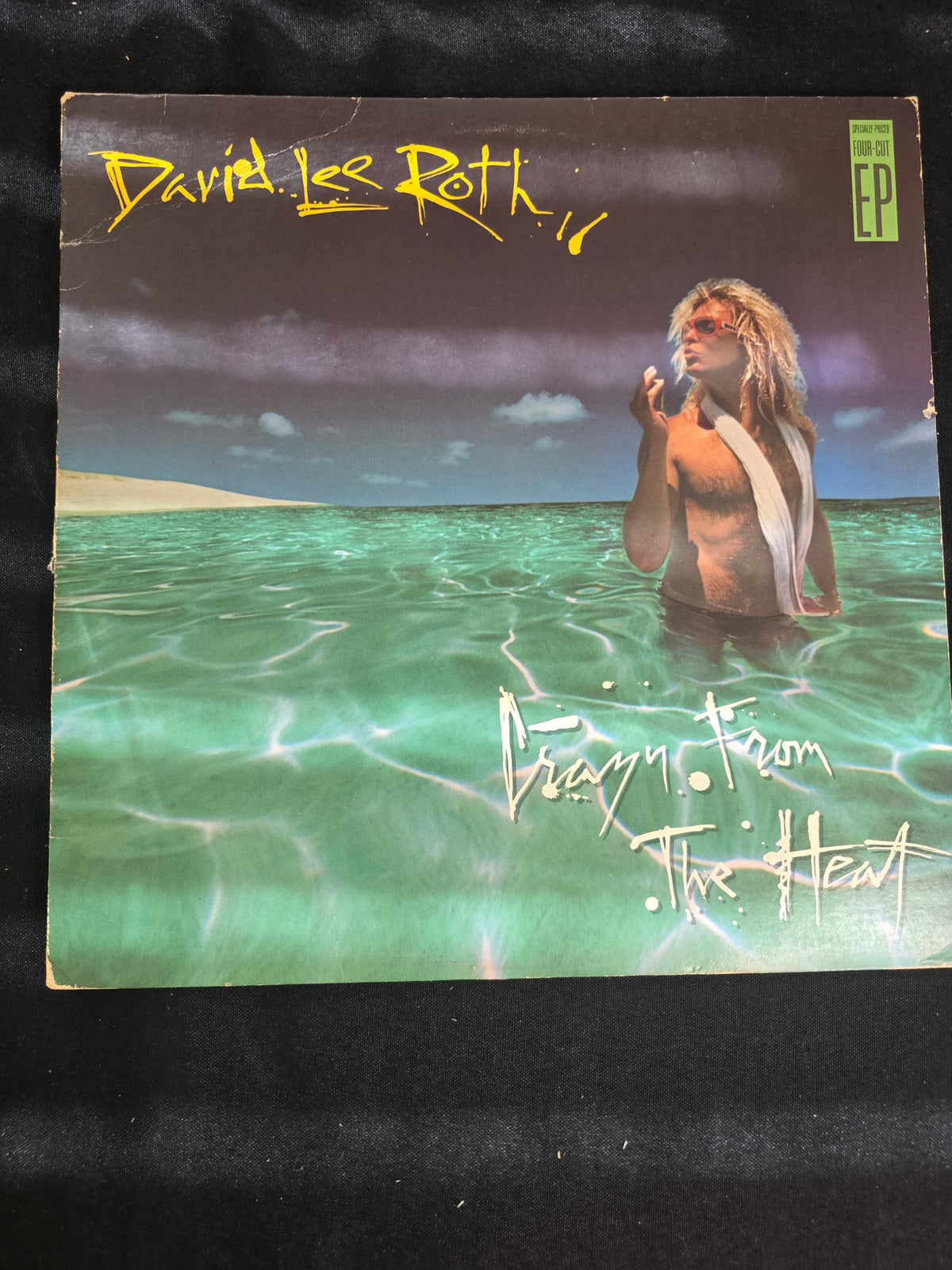 David Lee Roth – Crazy from the Heat (Warner Bros. 1-25222, VG+)